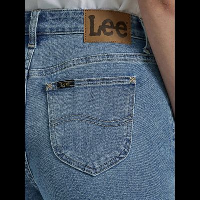 Джинсы Lee® Women's Legendary Regular Straight Jean