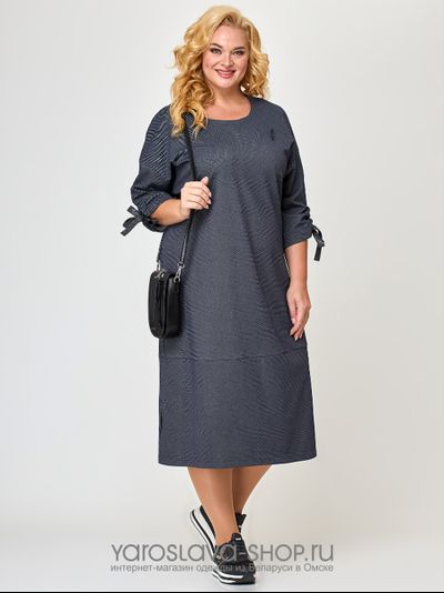 Трикотажное платье свободного кроя серого цвета