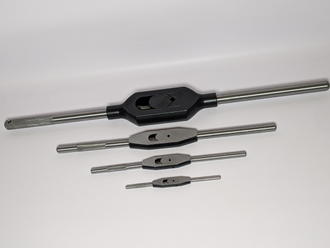 Набор метчикодержателей (Вороток для метчиков) из 4 шт (Квадрат: 2-4.5 мм; 2.5-7.1 мм; 3.55-9  мм; 6-18 мм;)