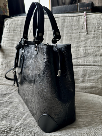 Женская форматная сумка из натуральной кожи, цвет черный, Vera Pelle. Арт.026809