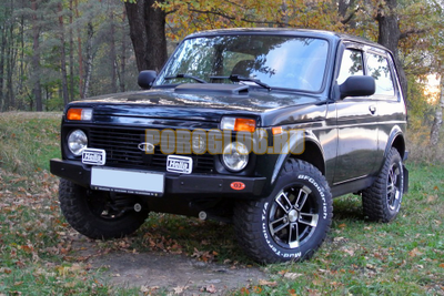 Передний силовой бампер серии Трофи на ВАЗ 2121, 2131 (Lada 4х4) 1977- (02.230.01)