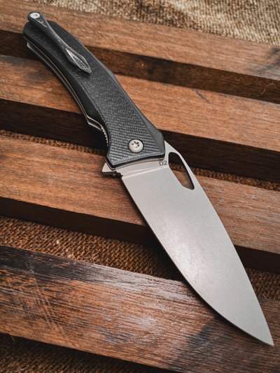 Складной нож Бизон сталь D2, рукоять G10, цвет черный