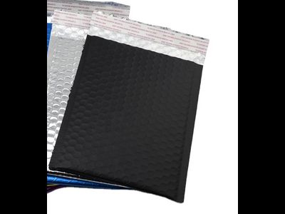 Матовый металлизированный пакет с воздушной подушкой DC (170х240) черный (black)