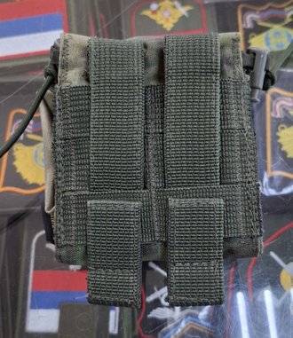 Подсумок для сброса магазинов STURMER