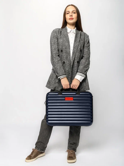 Пластиковый кейс для ноутбука 17 - 18 дюймов Optimum, темно-синий