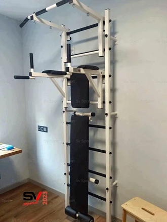 Шведская стенка   с турником регулируемым по высоте, брусьями  и скамьей для пресса.