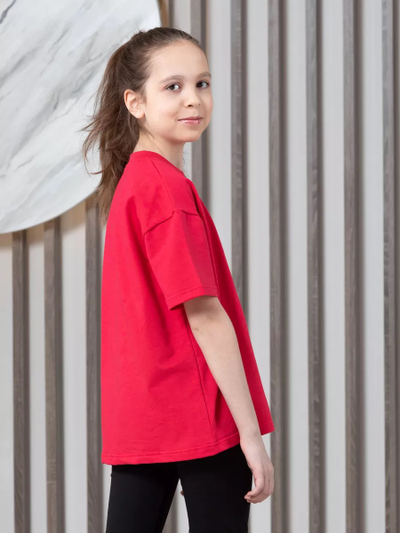 Футболка и леггинсы