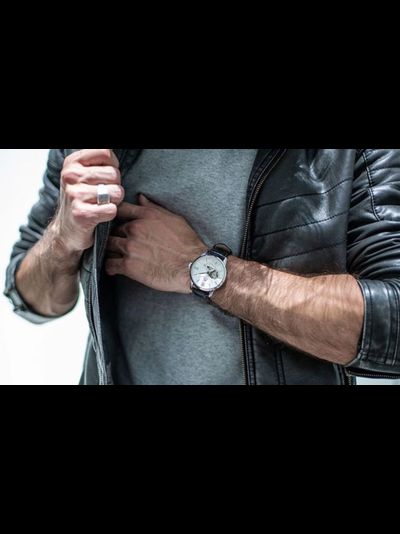 Мужские часы Orient RA-AS0011S