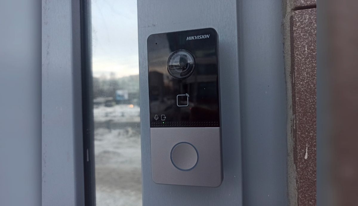 Вызывная панель IP Hikvision DS-KV6113-WPE1