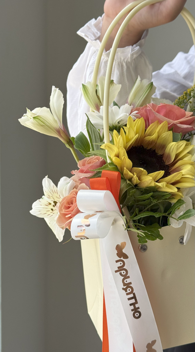 Цветочная композиция учителю / воспитателю № 803