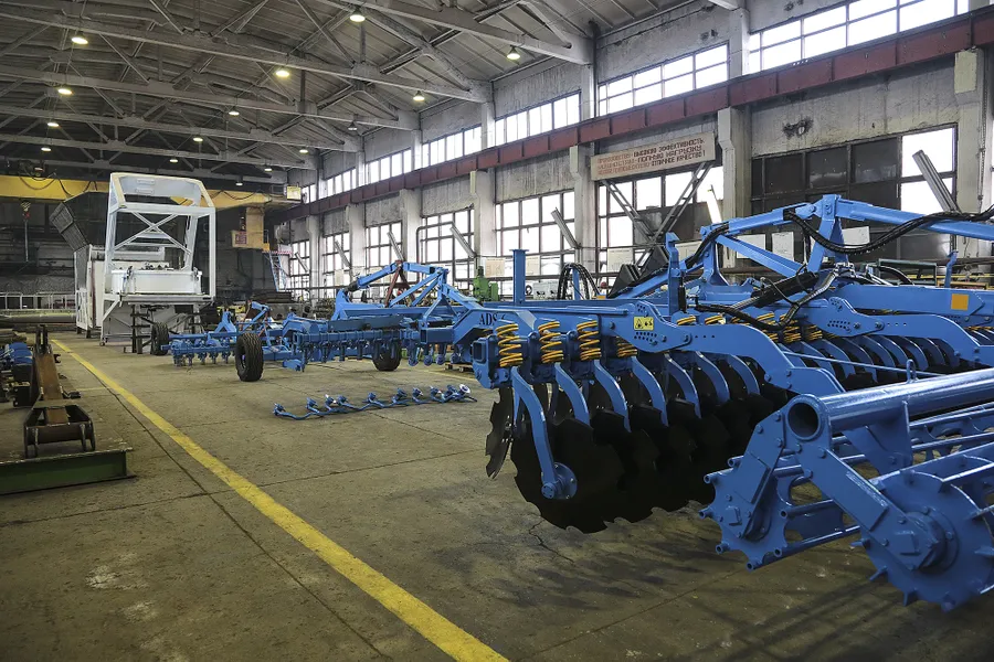 Производственный цех Сельхоз-техники TIGARBO , промышле светильнки ULV-200