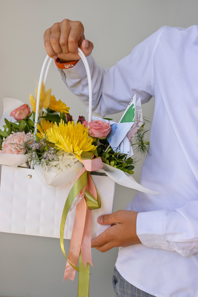 Цветочная композиция учителю / воспитателю № 857