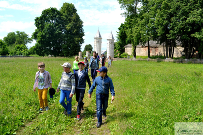 Экскурсия "Полотняный завод. Дворяне и фабриканты"