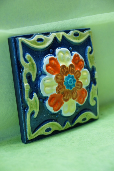 Лотос (изразцовая плитка)