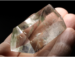 Кварц горный хрусталь с фантомами и хлоритом, кристалл полированный, Бразилия (54*30*22 мм, 61 г) №36860