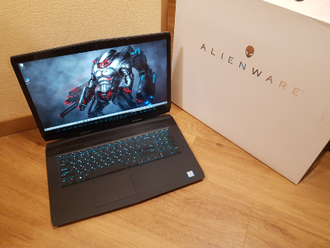 DELL ALIENWARE M17-8321 ( 17.3 FHD IPS I7-8750H RTX2070(8GB) 16GB 1TB + 256SSD )