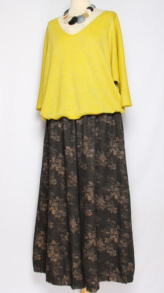 ЮБКА-БРЮКИ джинс-гобелен "ЗАЩИПЫ ЦВЕТОЧКИ" черная р.46-54