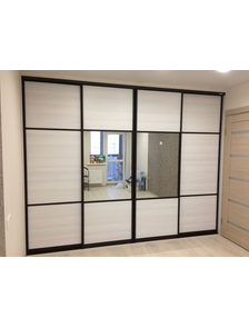 перегородка выбеленное дерево и зеркало