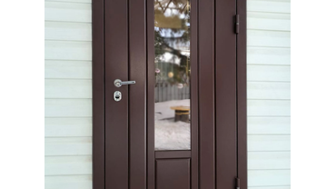 входная дверь. профильная конструкция со стеклопакетом. г. челябинск