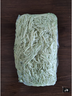 Сыр ТМ ФЕРМЕРСКИЙ "ПАУТИНКА" белый с васаби (Сырный продукт)