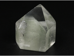 Кварц горный хрусталь с фантомами и хлоритом, кристалл полированный, Бразилия (33*28*20 мм, 26 г) №36848