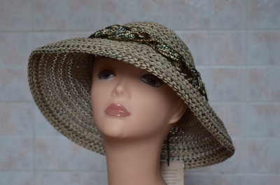 zhenskaya-shlyapa-iz-solomki-naturalnoy-kupit-v-moskve