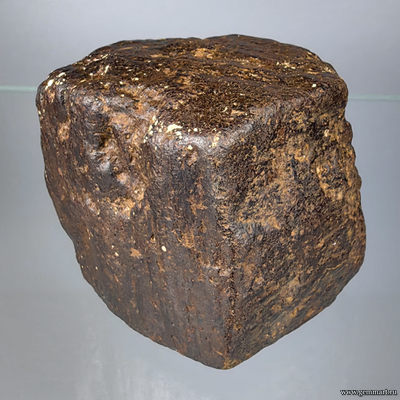 Лимонит по пириту. Южный Урал. Россия. 60*55*50мм