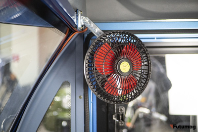 Грузовой электротрицикл Rutrike КАРГО Кабина Универсал 1500 60V1000W