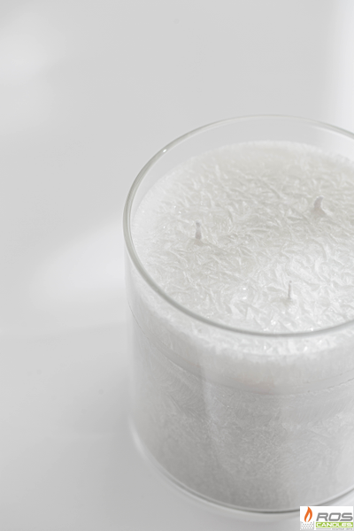 Новогодняя свеча заливная белая с крышкой 10*10см