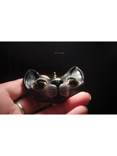 Брошь из серии кошек-единорожек