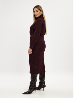 Юбка плиссе для полных в бутике модной одежды большого размера в центре СПб