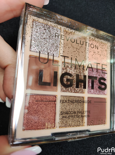 Revolution Makeup Тени для век Ultimate Light Feathered Nude