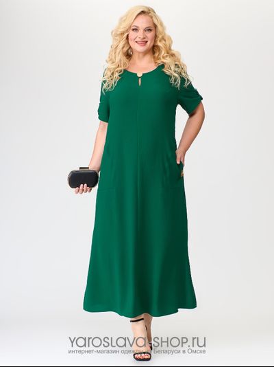 Модель : А-3885-4.Летнее однотонное платье выразительного зеленого цвета.