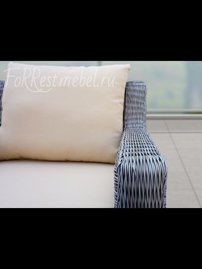 Кресло плетеное Sunstone