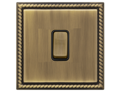 Переключатель 1-клавишный T&J Electric Colossal II Antique Brass