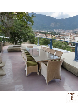 Комплект мебели на 12 персон