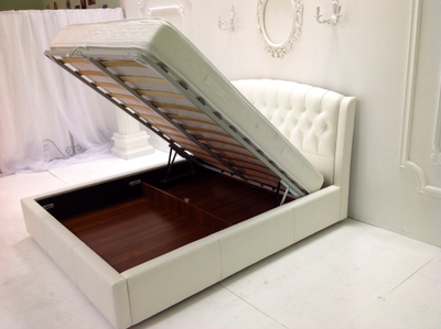 Современная дизайнерская кровать Барокко, мягкое высокое изголовье, катерная стяжка, фанера, усиленная металлом, с подъемным механизмом и бельевым ящиком