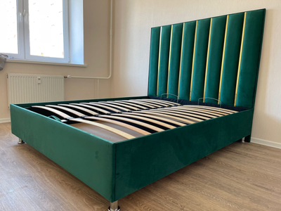 ОДНОСПАЛЬНАЯ, ДВУСПАЛЬНАЯ КРОВАТЬ МОСКВА/МОСКВА ЛЮКС, С МЯГКИМ ИЗГОЛОВЬЕМ, ФАНЕРА, НА НОЖКАХ, С ПОДЪЕМНЫМ МЕХАНИЗМОМ И БЕЛЬЕВЫМ ЯЩИКОМ ОТ ПРОИЗВОДИТЕЛЯ НЕДОРОГО