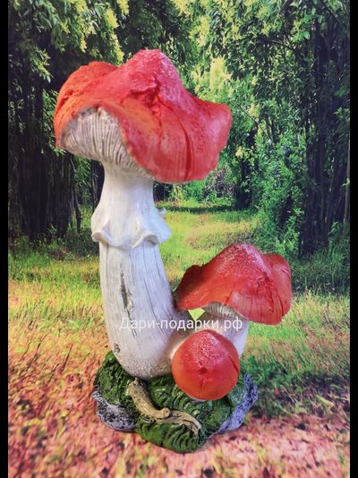 Три красных 23*12см   0,4кг   полистоун Россия 988//012303