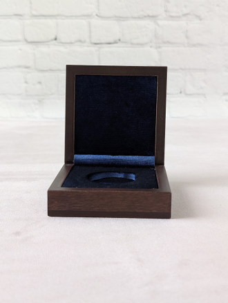 Стандартный футляр для монеты