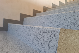 Одномаршевая прямая лестница