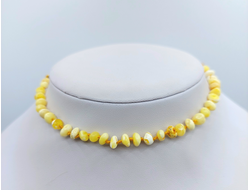 Детские бусы из натурального пейзажного белого янтаря через узелок, мятый шар, Арт 73