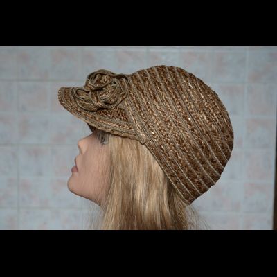 Бейсболка с пайетками купить в магазине женских бейсболок в Москве