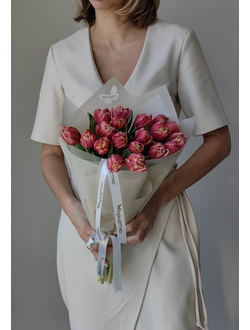 Букет цветов на 8 марта № 746