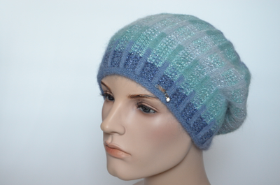 Голубой язаный берет из мохера и альпака Vizio Италия 6916 B фото