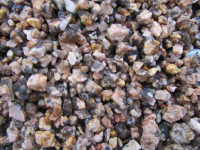 Щебень гранитный декоративный (бежевый)