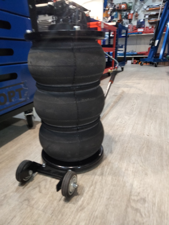 GTPD-4 Garopt Домкрат подкатной пневматический 4т