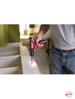 Аккумуляторная дрель-шуруповерт Milwaukee M12 BDD-202C 4933441915
