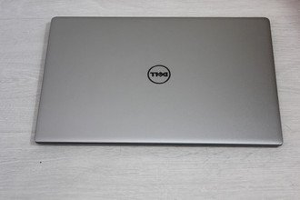 DELL XPS 13 9360-9737 ( 13.3 FHD IPS i7-8550U UHD Graphics 620 8Gb 256SSD )