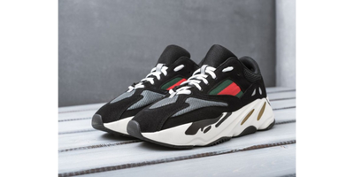 Yeezy 700 gucci store